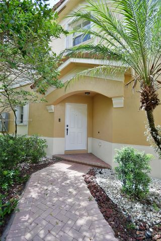 3177 SW 129th Way 134, Miramar, FL 33027