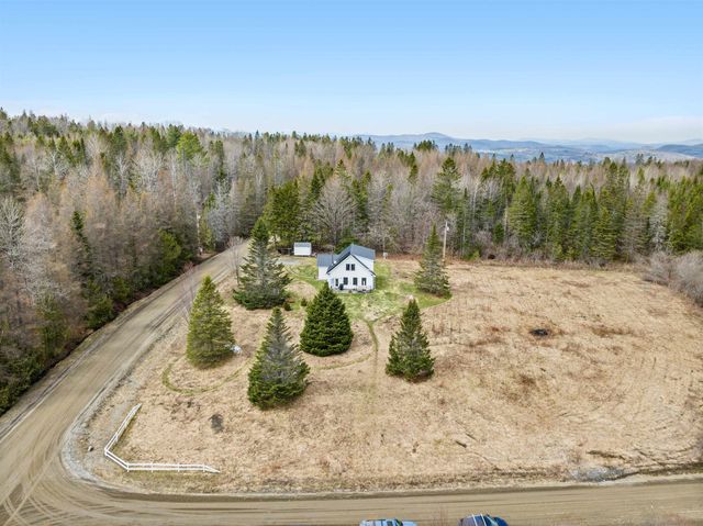 1981 Danville Hill Road, Cabot, VT 05647