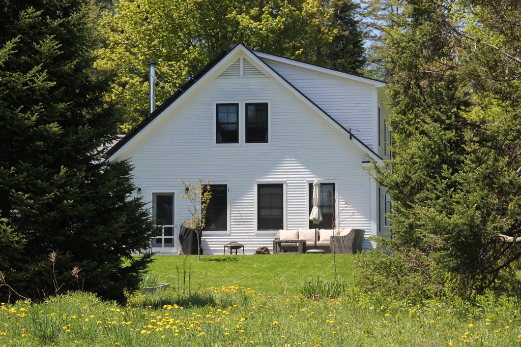 1981 Danville Hill Road, Cabot, VT 05647