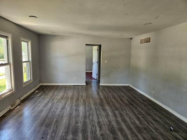 1856 W 21st Avenue, Gary, IN 46404