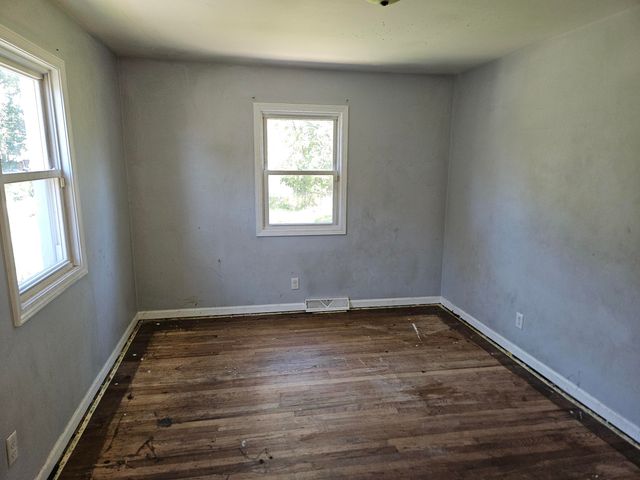 1856 W 21st Avenue, Gary, IN 46404