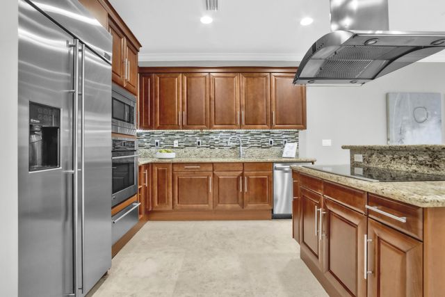 1362 Bayview Drive, Fort Lauderdale, FL 33304