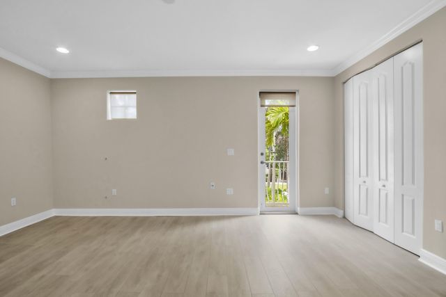 1362 Bayview Drive, Fort Lauderdale, FL 33304