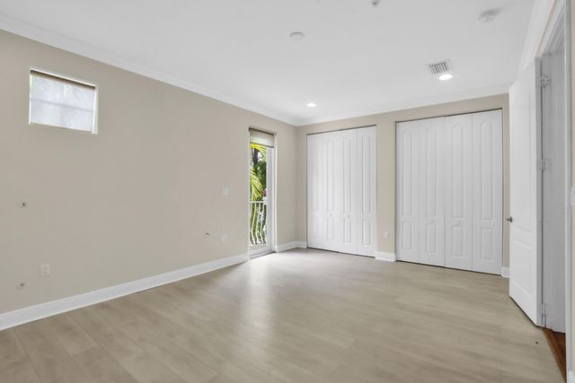 1362 Bayview Drive, Fort Lauderdale, FL 33304