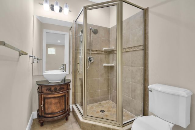 1362 Bayview Drive, Fort Lauderdale, FL 33304