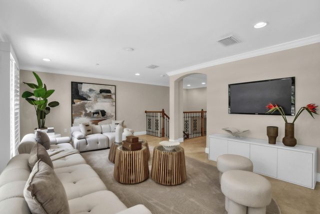 1362 Bayview Drive, Fort Lauderdale, FL 33304