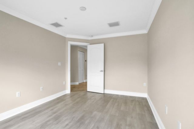 1362 Bayview Drive, Fort Lauderdale, FL 33304