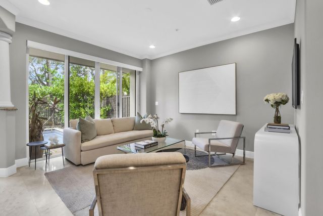 1362 Bayview Drive, Fort Lauderdale, FL 33304