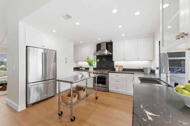 1830 Spring Mountain Rd, St. Helena, CA 94574