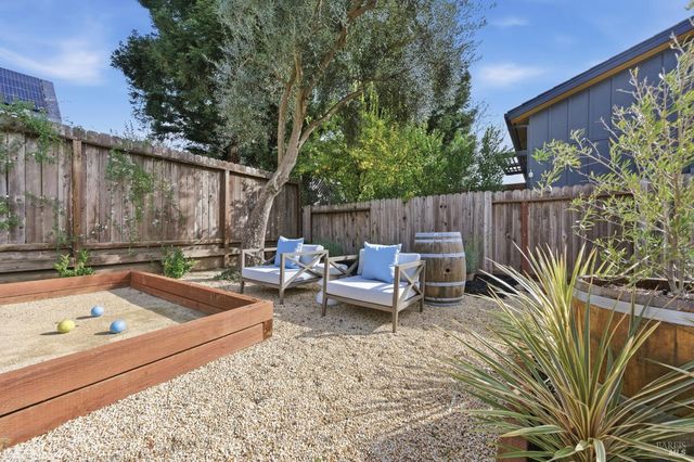 1830 Spring Mountain Rd, St. Helena, CA 94574