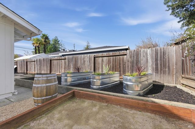 1830 Spring Mountain Rd, St. Helena, CA 94574