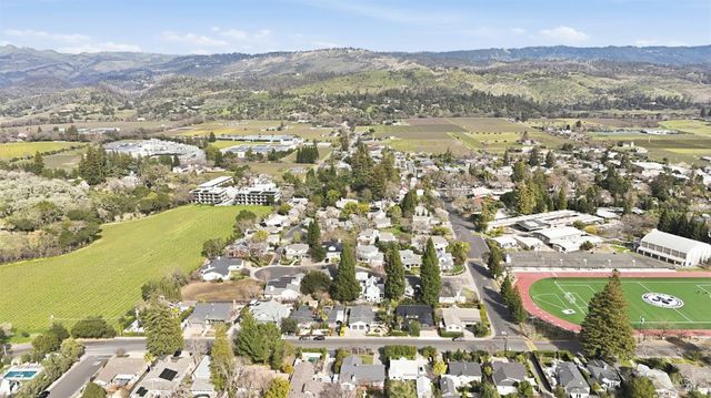 1830 Spring Mountain Rd, St. Helena, CA 94574