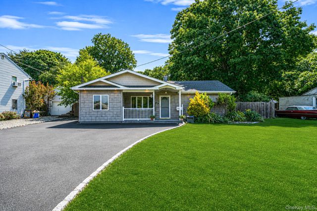 1015 Ocean Avenue, Bay Shore, NY 11706