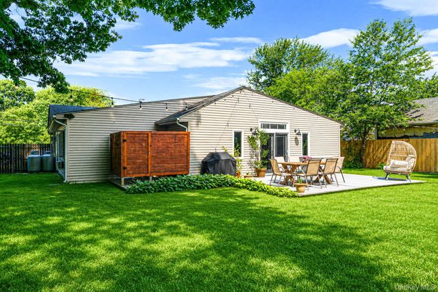 1015 Ocean Avenue, Bay Shore, NY 11706