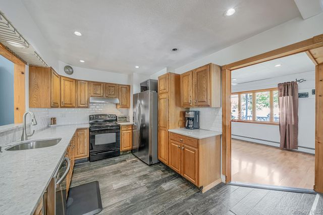 1015 Ocean Avenue, Bay Shore, NY 11706