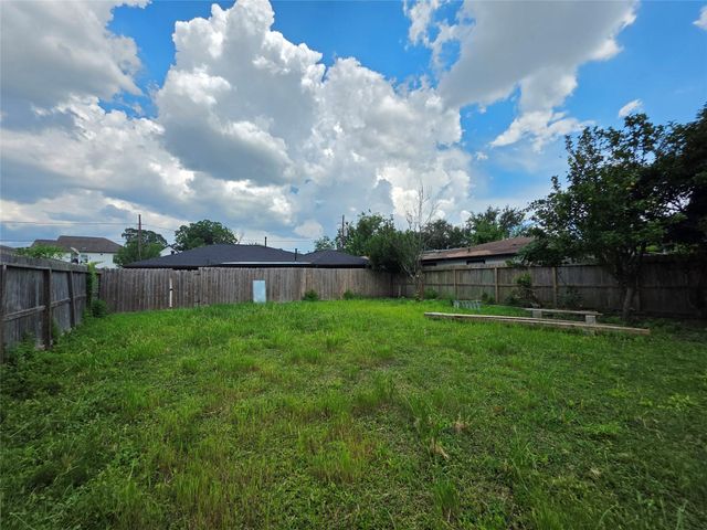 4105 Rutland Street, Houston, TX 77018