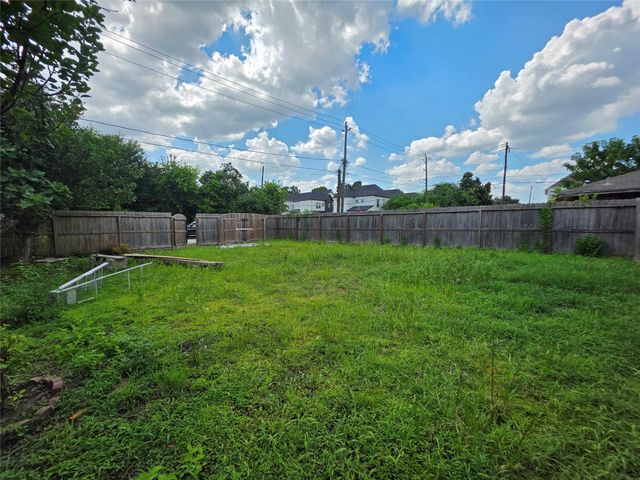 4105 Rutland Street, Houston, TX 77018
