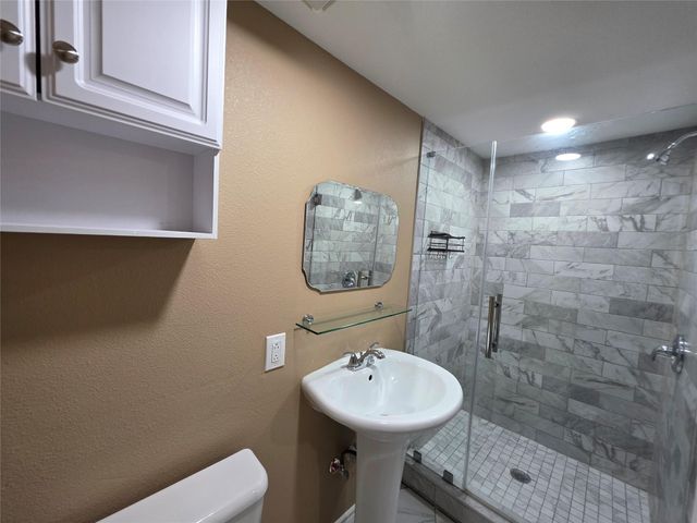 4105 Rutland Street, Houston, TX 77018