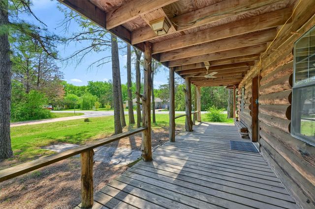 221 Clayton Drive, Pottsboro, TX 75076