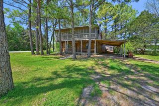 221 Clayton Drive, Pottsboro, TX 75076