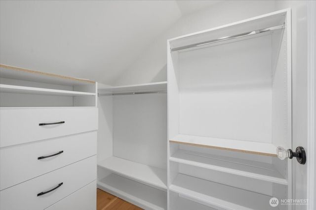 1902 NE 73rd Street, Seattle, WA 98115