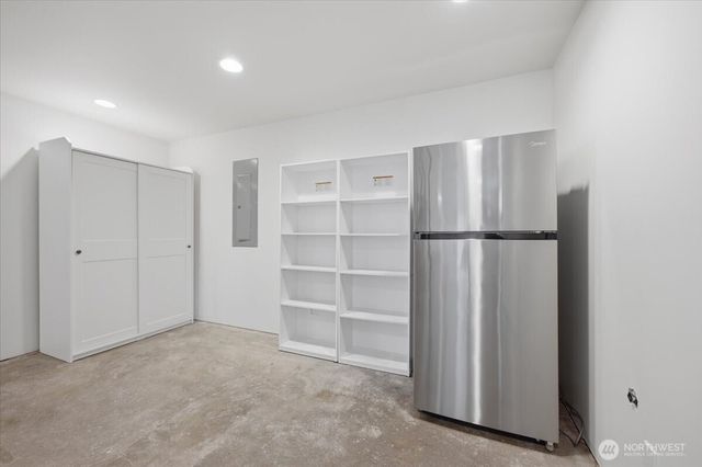 1902 NE 73rd Street, Seattle, WA 98115