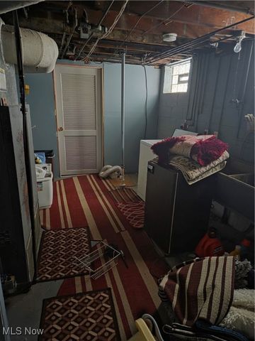 693 E 160th Street, Cleveland, OH 44110