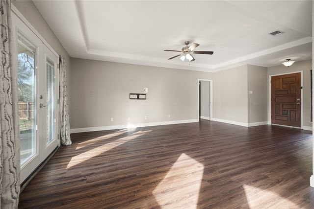 1094 Palm Court, Mansfield, TX 76063