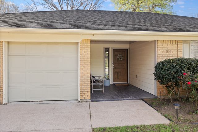 1094 Palm Court, Mansfield, TX 76063