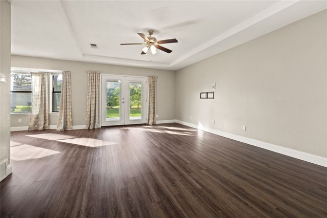 1094 Palm Court, Mansfield, TX 76063