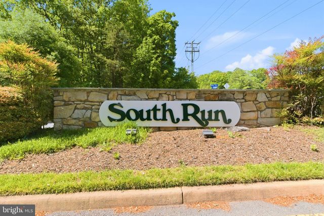 7211 LAKETREE DR, Fairfax Station, VA 22039