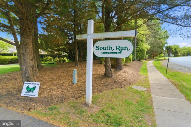 7211 LAKETREE DR, Fairfax Station, VA 22039