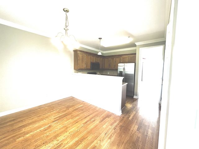 1037 McKenna Dr, Thompsons Station, TN 37179