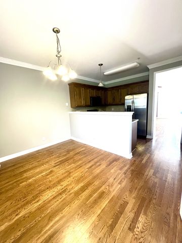 1037 McKenna Dr, Thompsons Station, TN 37179