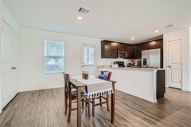 13803 Mussel RUN, Elgin, TX 78621