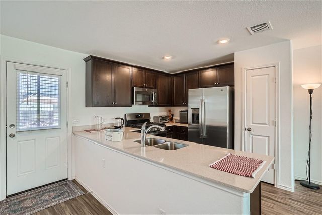 13803 Mussel RUN, Elgin, TX 78621