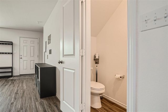 13803 Mussel RUN, Elgin, TX 78621