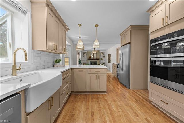 8957 River CRES, Suffolk, VA 23433