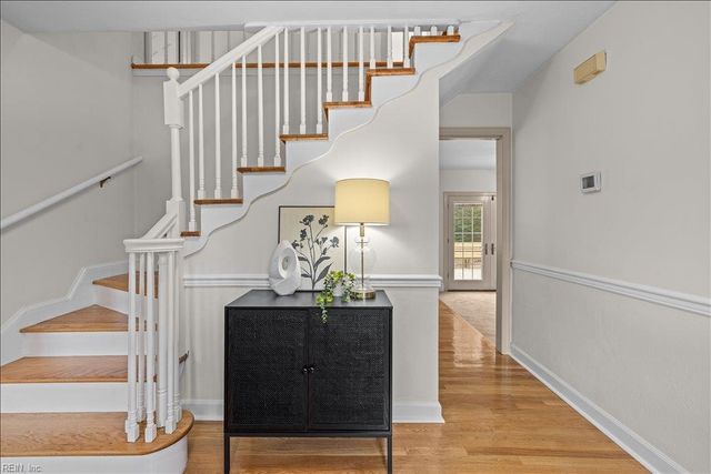 8957 River CRES, Suffolk, VA 23433