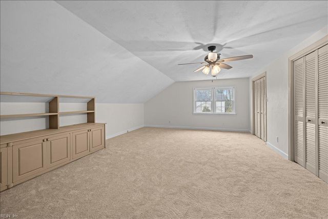 8957 River CRES, Suffolk, VA 23433