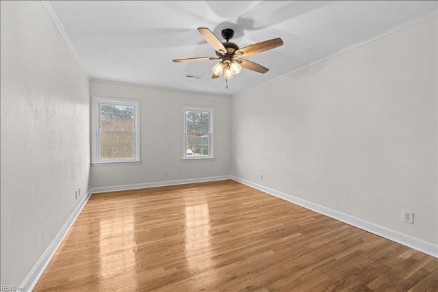 8957 River CRES, Suffolk, VA 23433