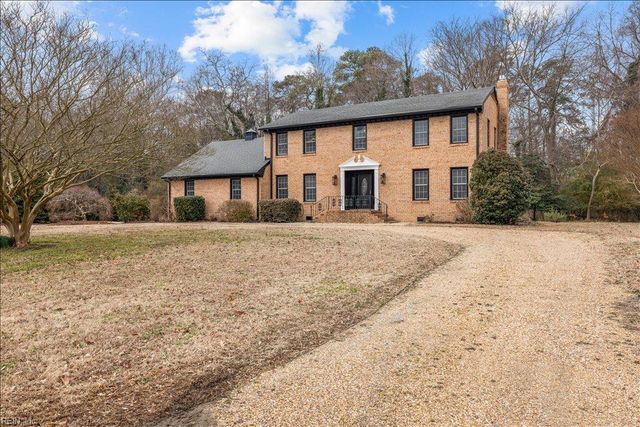 8957 River CRES, Suffolk, VA 23433