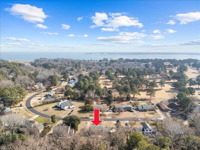 8957 River CRES, Suffolk, VA 23433