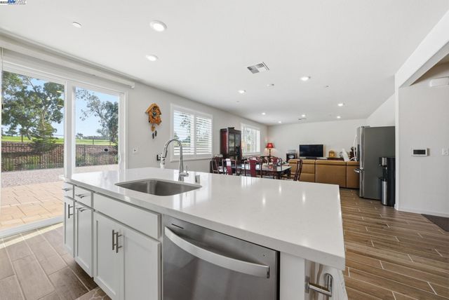 4158 Markovich Ct, Richmond, CA 94806