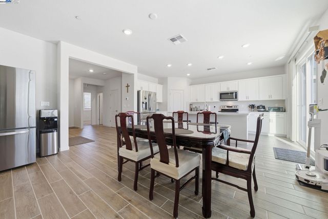 4158 Markovich Ct, Richmond, CA 94806