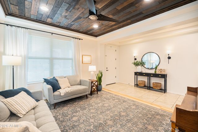 346 E MONZA Way, San Tan Valley, AZ 85140