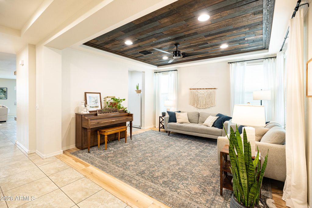 346 E MONZA Way, San Tan Valley, AZ 85140 — photo 4