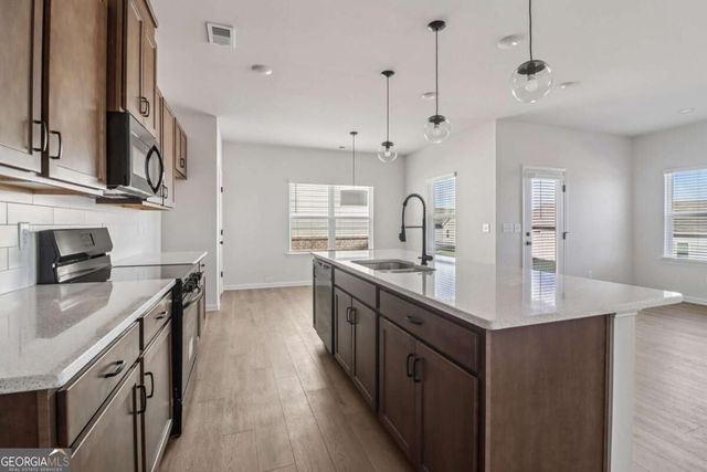 706 Shetland Trail, Cartersville, GA 30121
