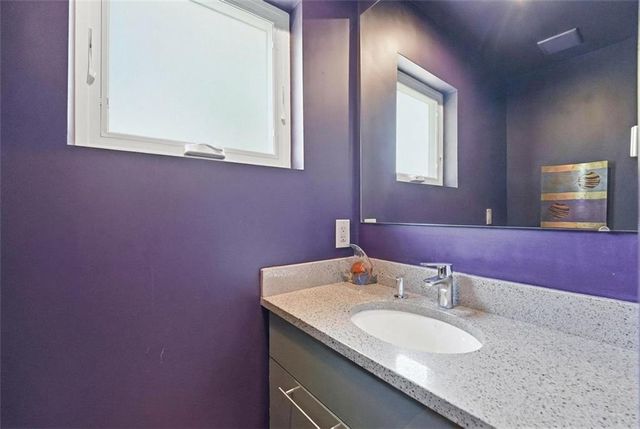6723 W 66th Street, Overland Park, KS 66202