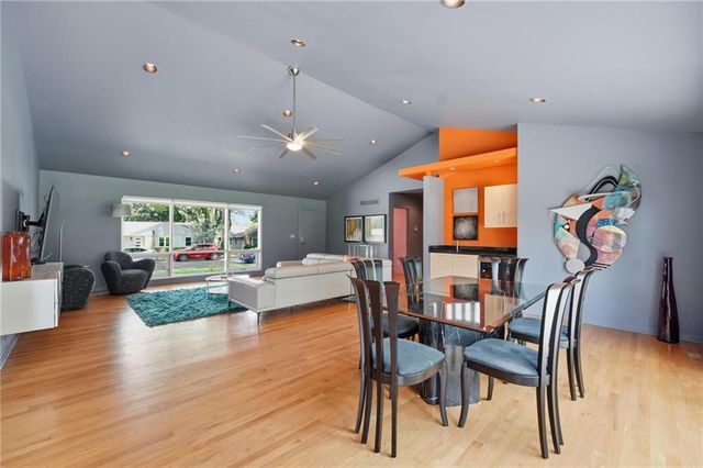6723 W 66th Street, Overland Park, KS 66202